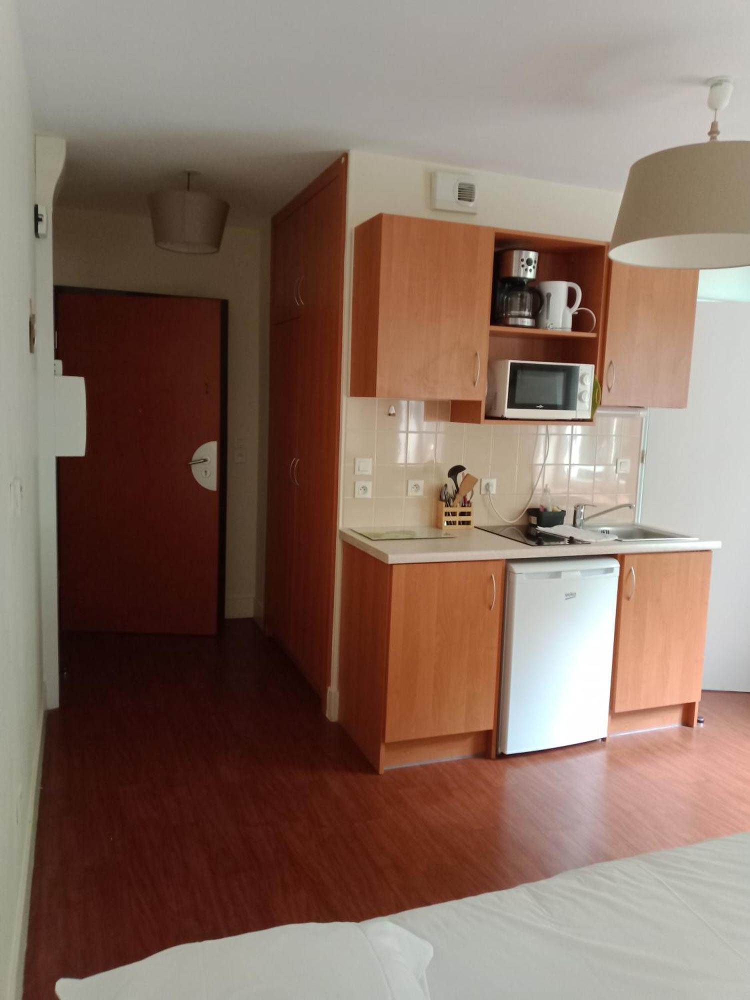 Residence La Providence Zenao Lisieux Exterior foto